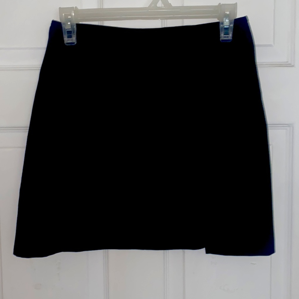 Small black pencil skirt